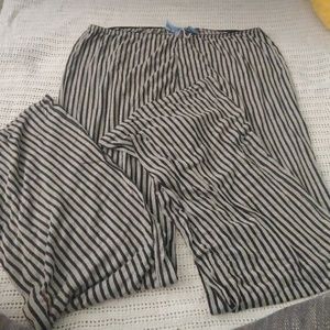 Vera wang pajama bottoms